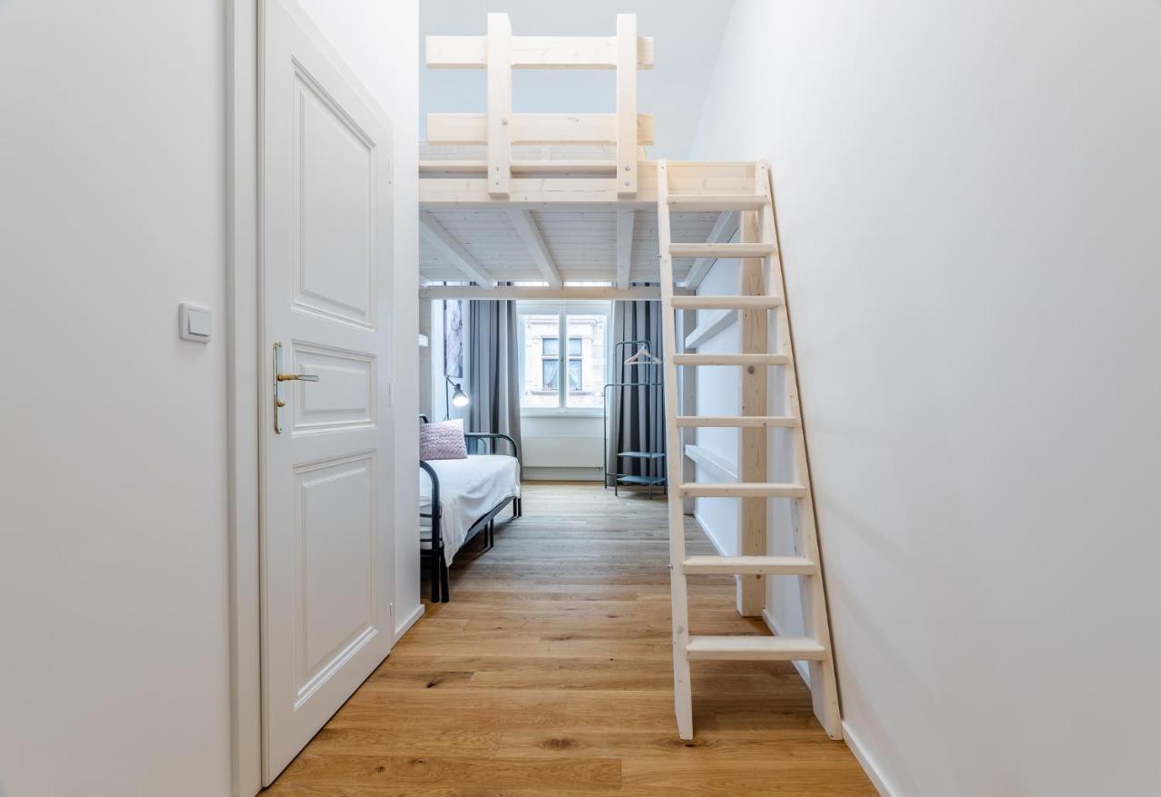 Elegant Apartments Located In The Centre Of Praag Buitenkant foto