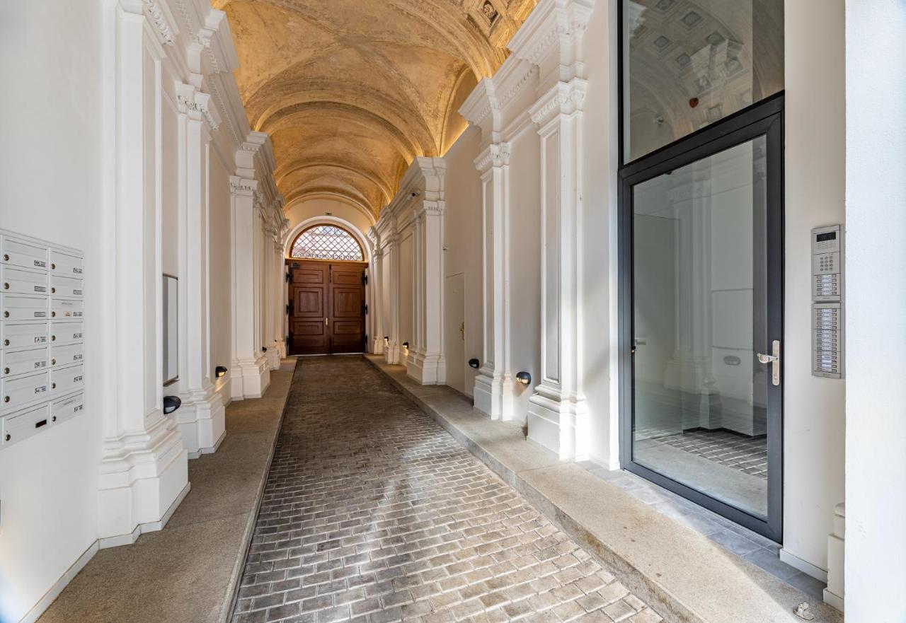 Elegant Apartments Located In The Centre Of Praag Buitenkant foto